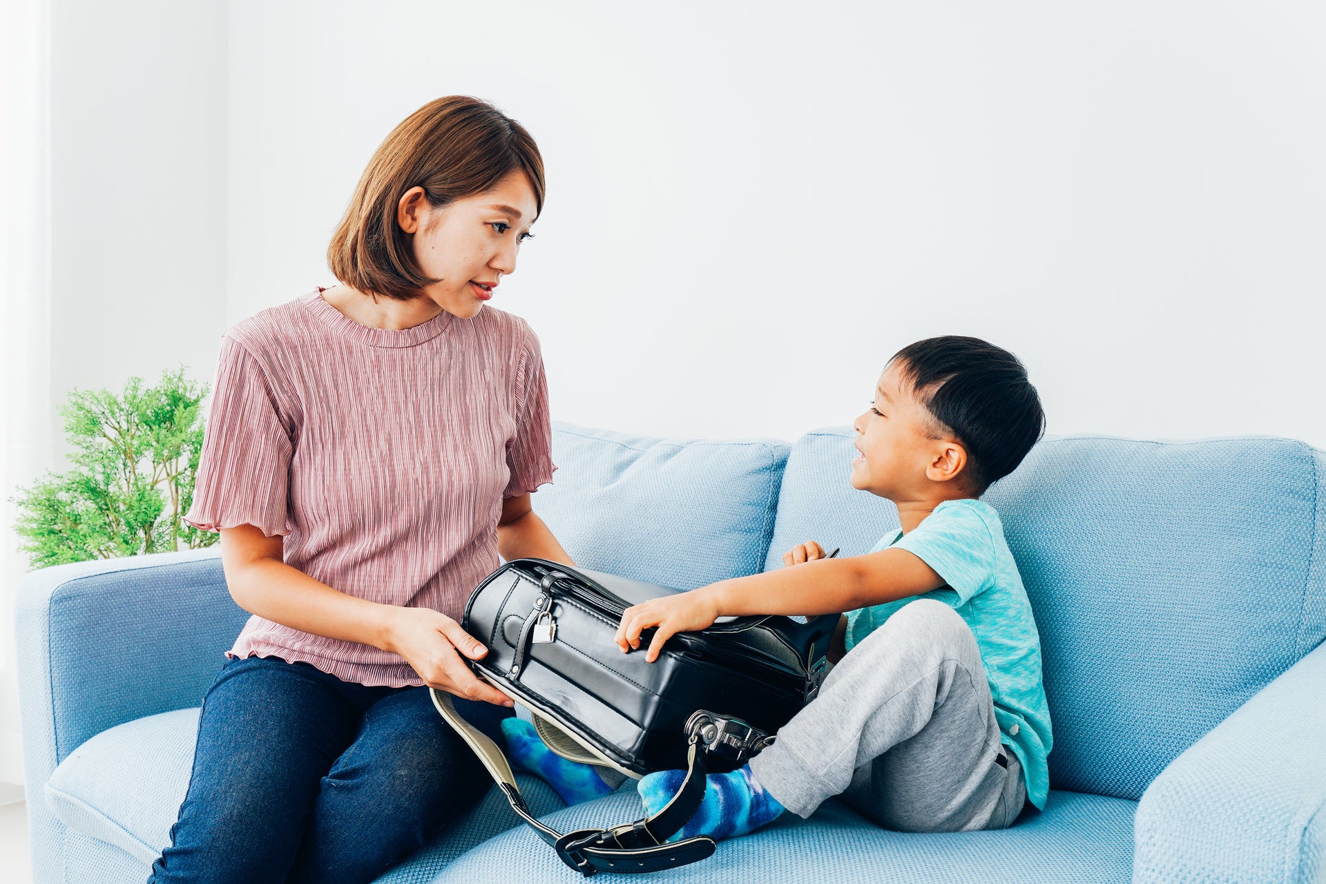 音楽経験がなくても大丈夫！童謡「大きな栗の木の下で」で始める自宅で音感トレーニング！子どもの音感を育む３つのステップをご紹介。 –  Ratatone公式ストア, image size:1920x1280