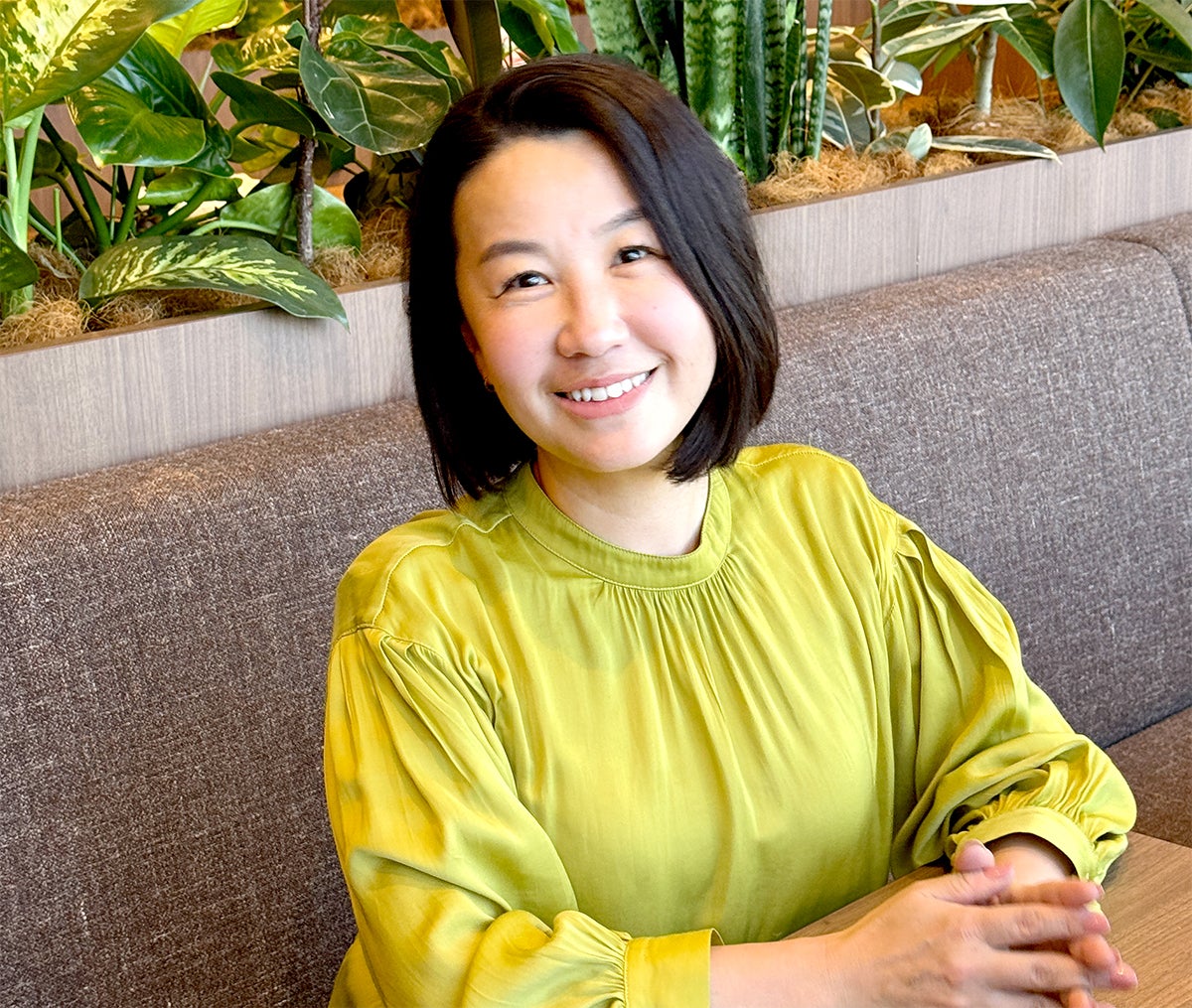 命の誕生を当たり前に喜べる社会をつくりたい」 自らの双子育児の体験